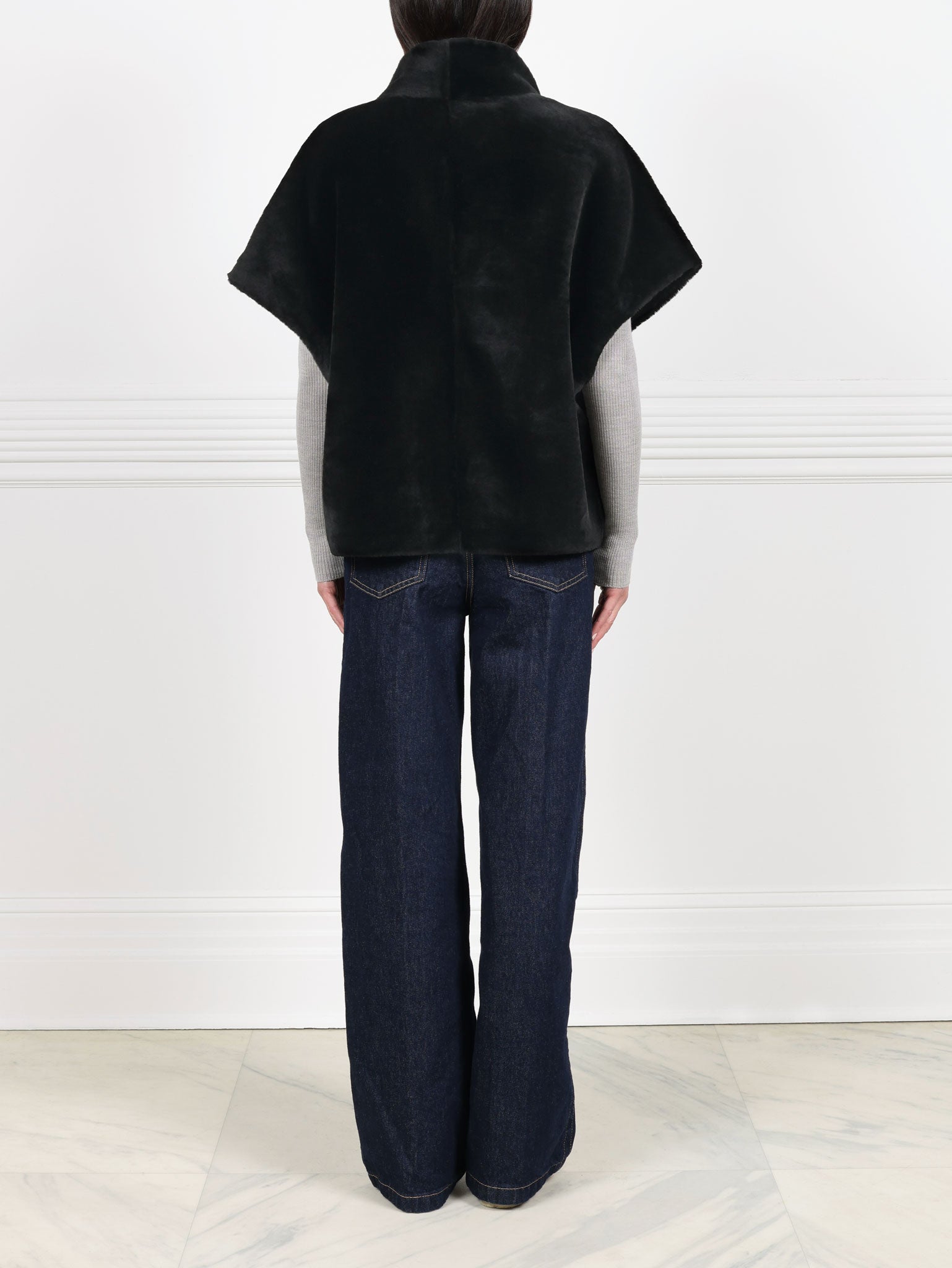 The Alyssa  Shearling Cocoon Vest