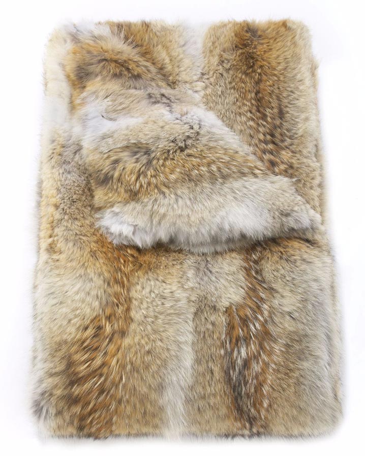 coyote throw - pologeorgis