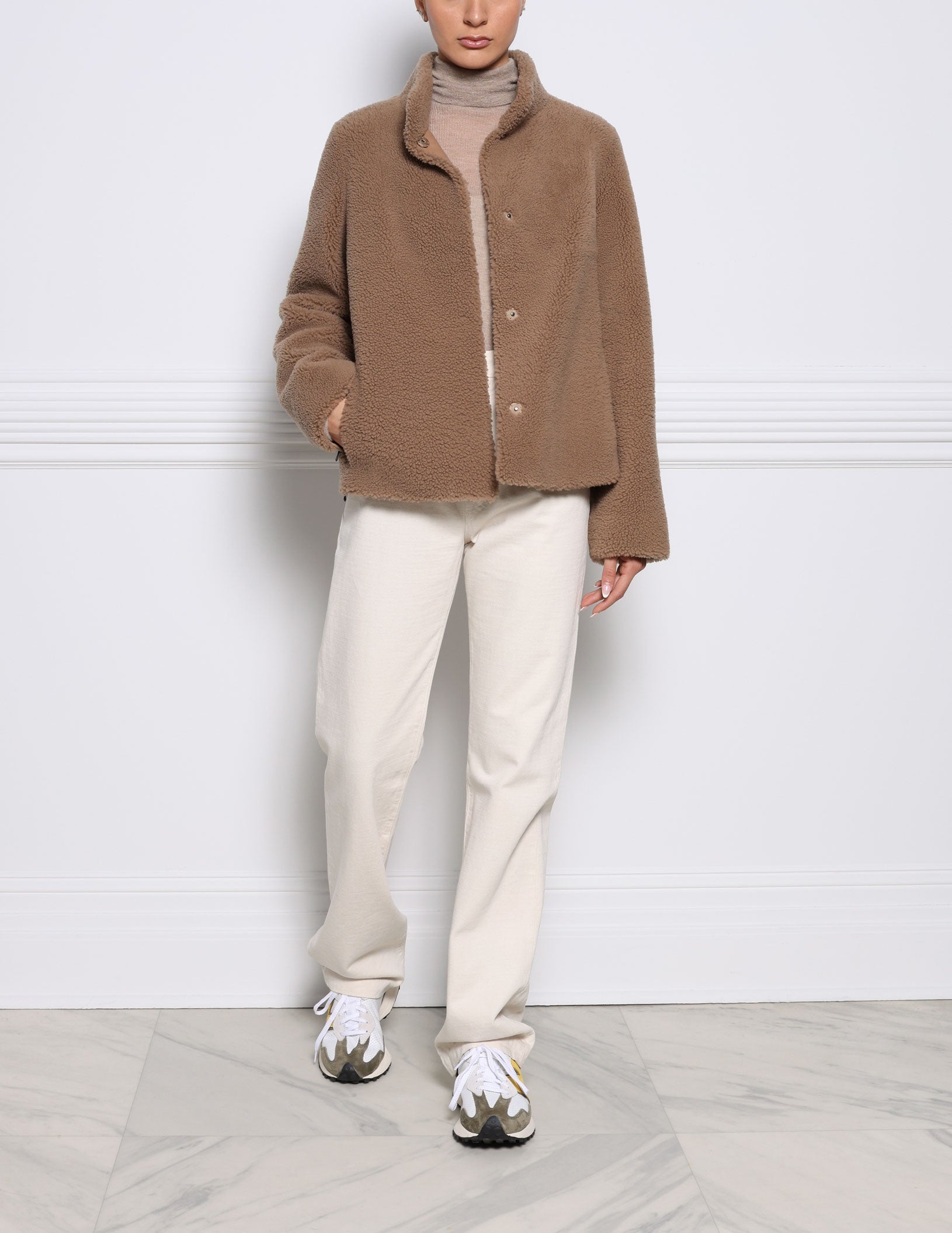 10563X-CAMEL-CURLY-SHEARLING-STAND-COLLAR-JACKET-WITH-ZIPPERS