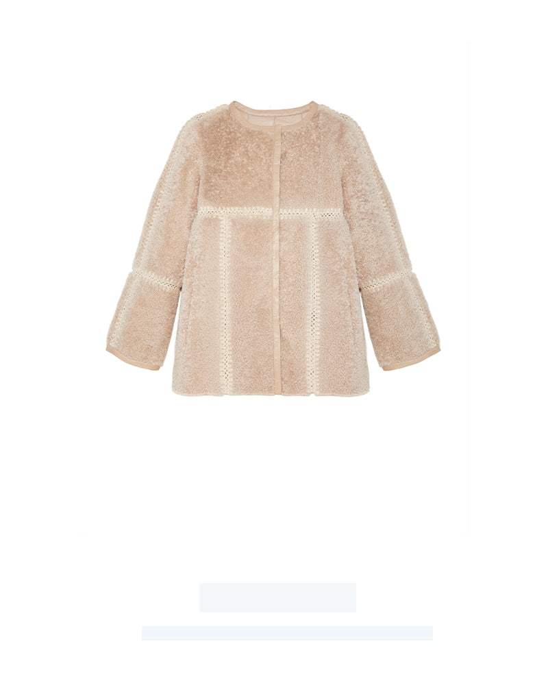 https://pologeorgis.com/cdn/shop/files/10798-BEIGE-SHEARLING-JACKET-WITH-KNIT-INSERT_2400x.jpg?v=1696960850