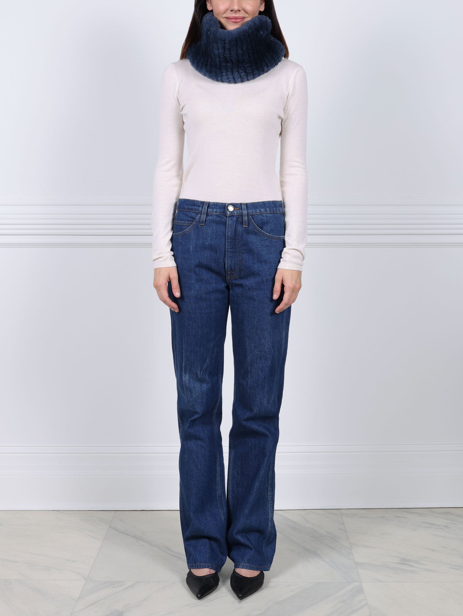 Knit Shearling Neck Ring