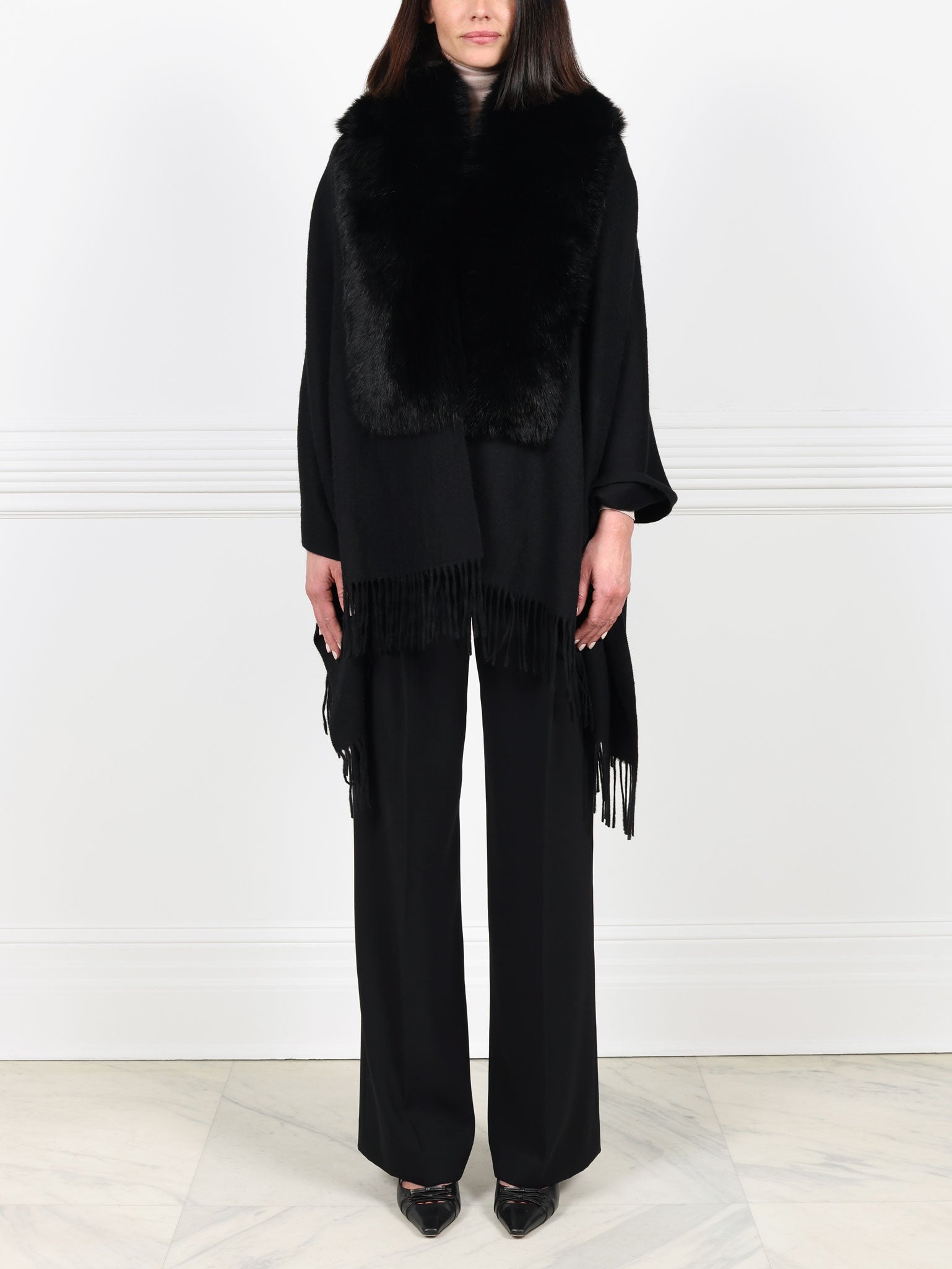 Fur Trim Fringed Stole