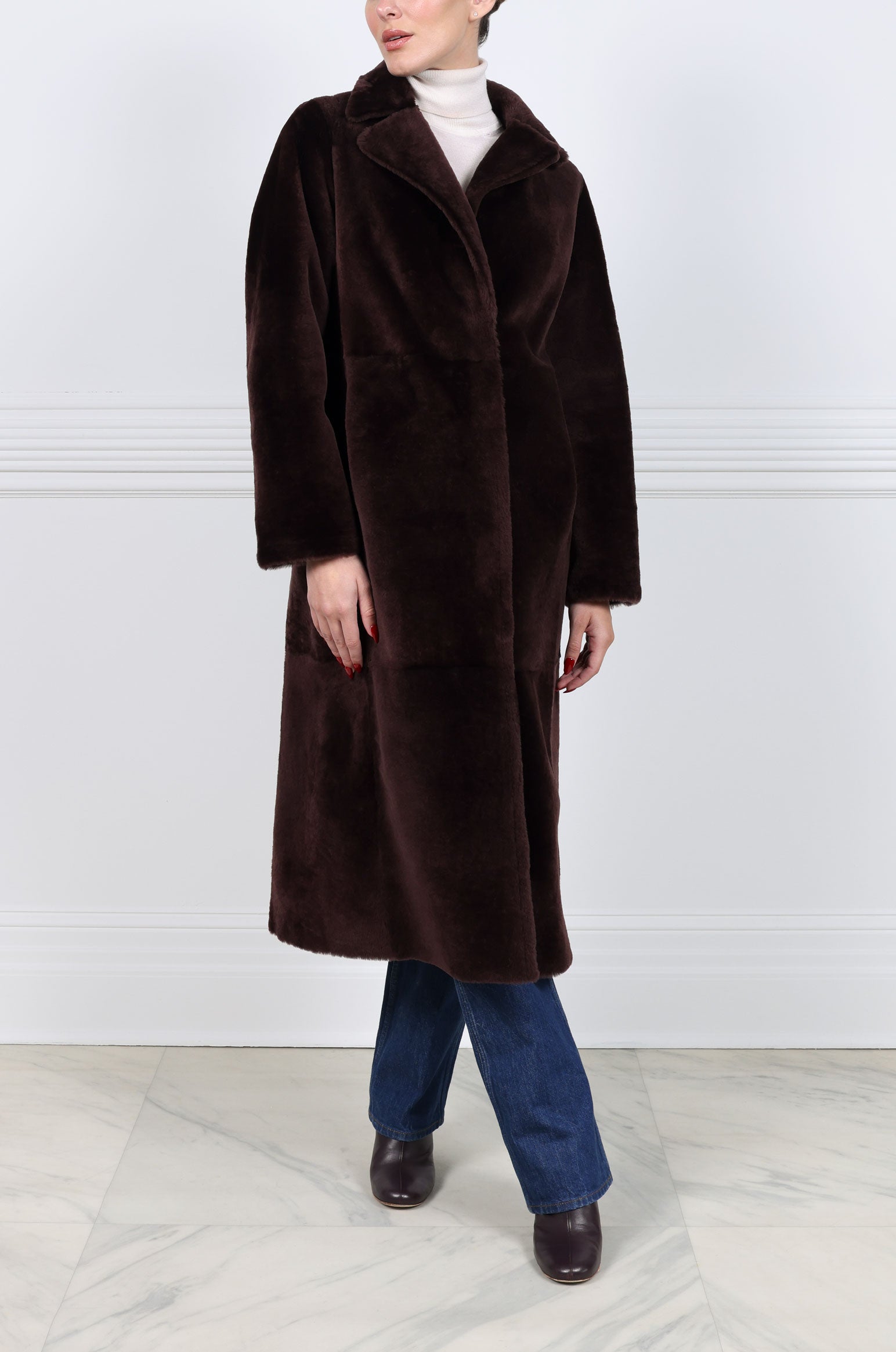 Luxurious Gifts Fur Coat for Female under 1500 - Pologeorgis Luxurious Gifts Fur Coat for Female under 1500 - Pologeorgis