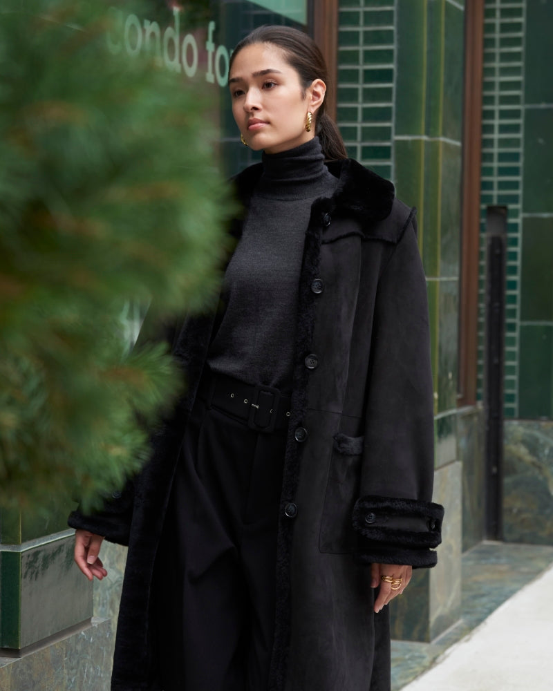 The Ellie Shearling Balmacaan Coat in Black – POLOGEORGIS