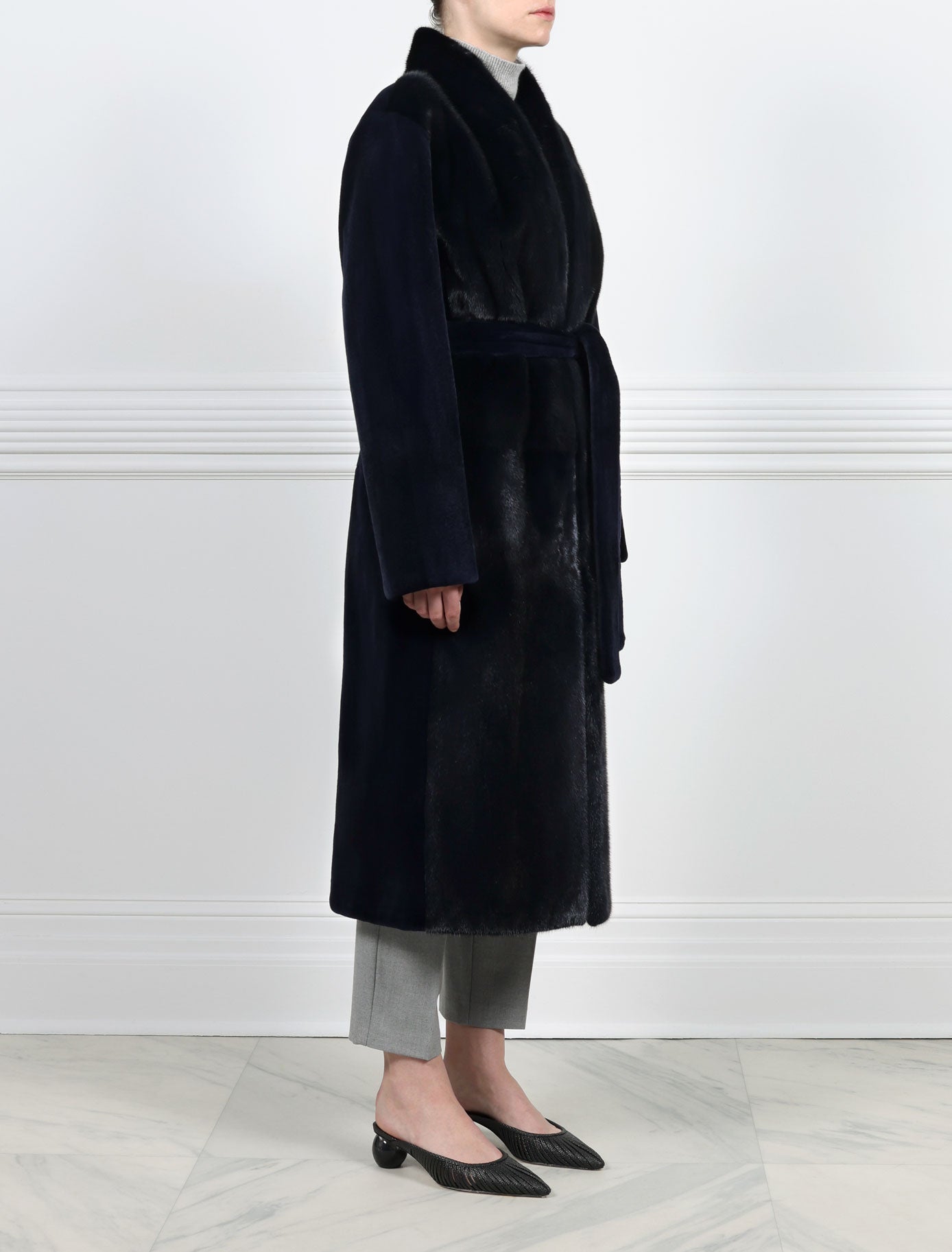 The Ava Belted Mink Fur Robe Coat – POLOGEORGIS